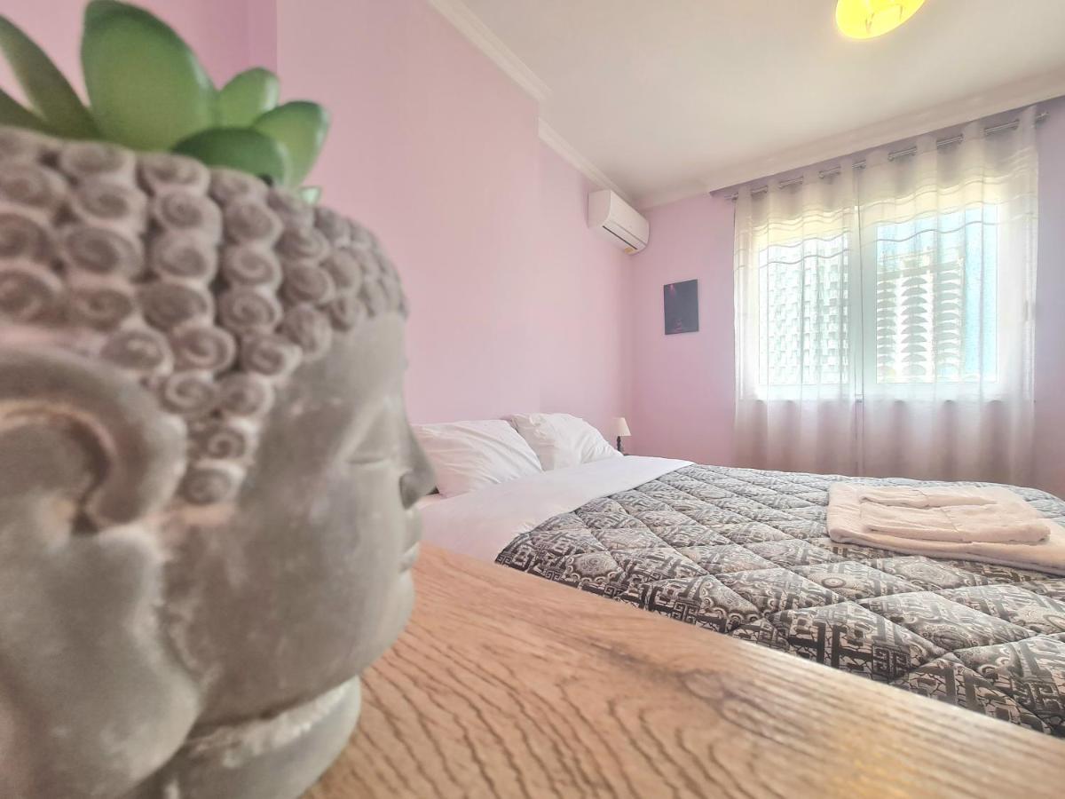 Sandra'S Apartment In Tirana Center Zewnętrze zdjęcie